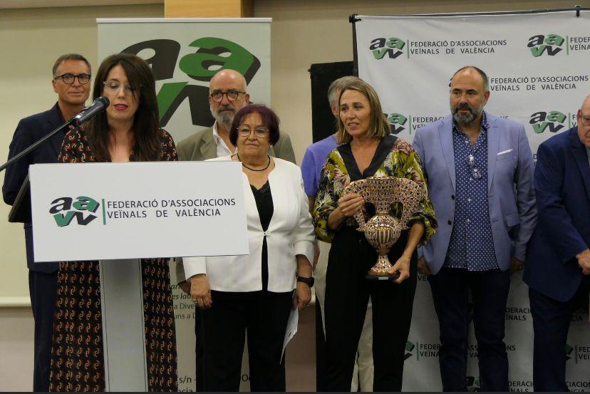 .-Premio de las Asociaciones de Vecinos de Valencia para Juntos Por la Vida