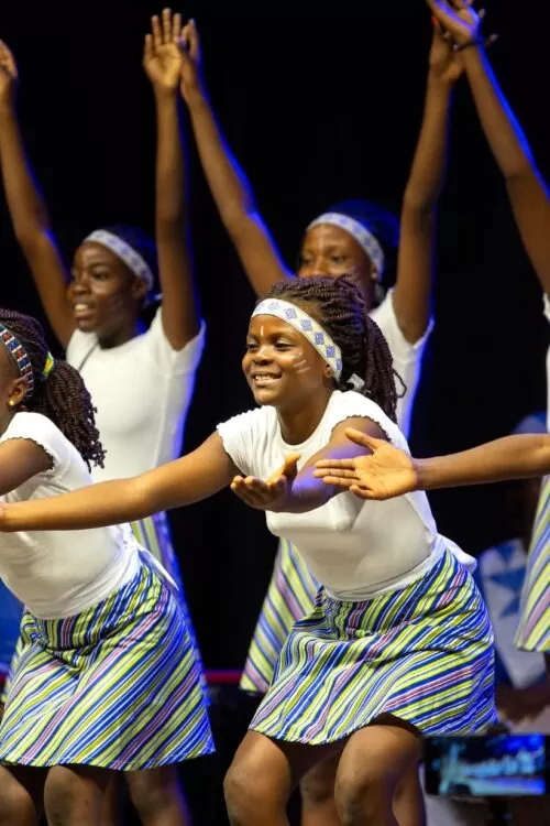 VOCES POR BENIN  LUARCA