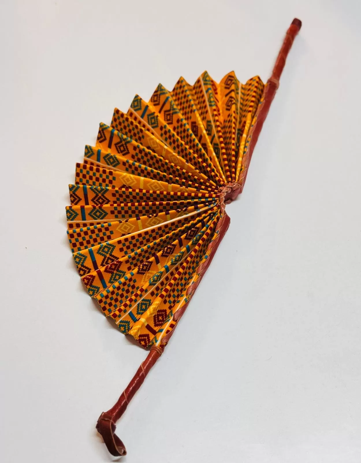 abanico amarillo
