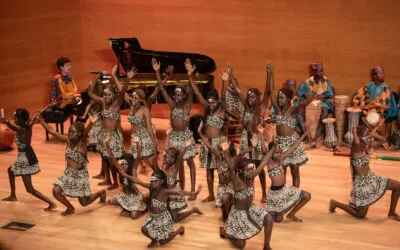 Comienza en Alicante la gira navideña de «Voces por Benin»